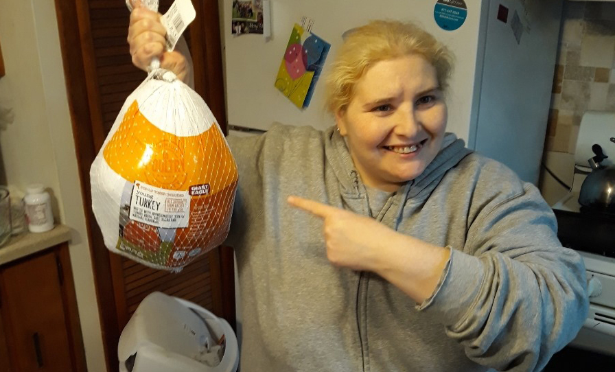 Sunny Days In Home Care Providing Turkeys for Thanksgiving